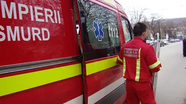 Accident grav in judetul Dambovita! Un autobuz s-a ciocnit cu un microbuz! Un om a murit, iar alti patru au fost raniti