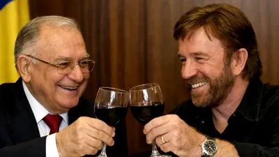 Cele mai tari glume și meme-uri cu Chuck Norris, celebrul actor care ne-a părăsit la 86 de ani