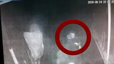 (VIDEO) Poliția Capitalei cere sprijinul populației pentru identificarea unui bărbat care ar fi agresat două femei