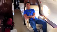 CRISTIANO RONALDO, fotografiat în timp ce îmbrăţişa una dintre cele mai sexy femei de pe planetă! E mai în vârstă decât el, dar... 