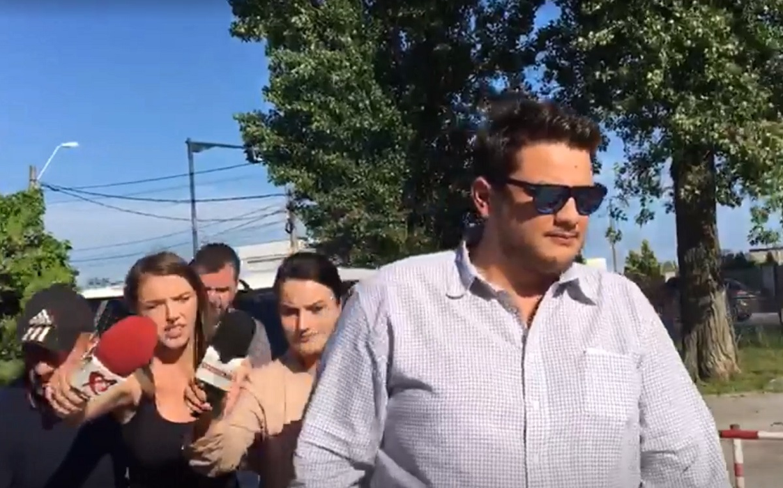 Liviu Dragnea, vizitat la Penitenciarul Rahova de Irina Tănase. Cum s-a îmbrăcat logodnica fostului lider PSD