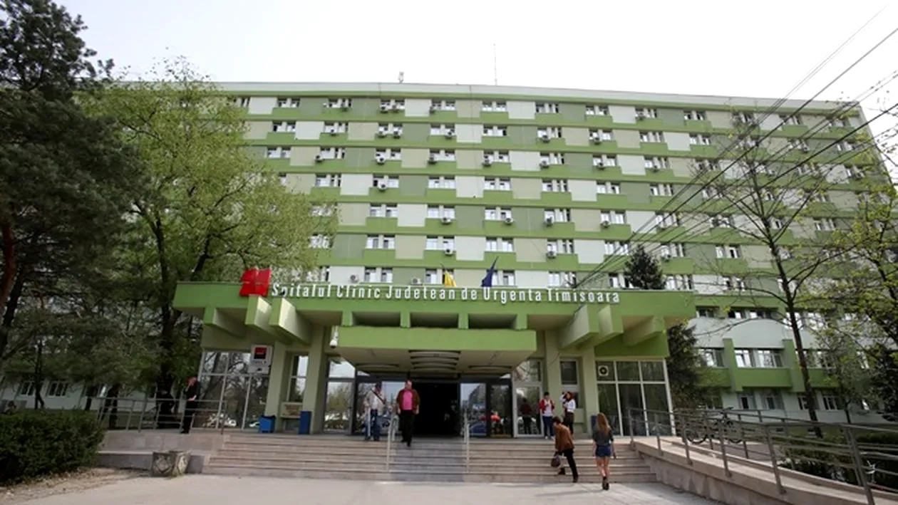 O femeie a murit după ce s-a aruncat de la etajul 9 al Spitalului Județean Timișoara. De ce boli suferea
