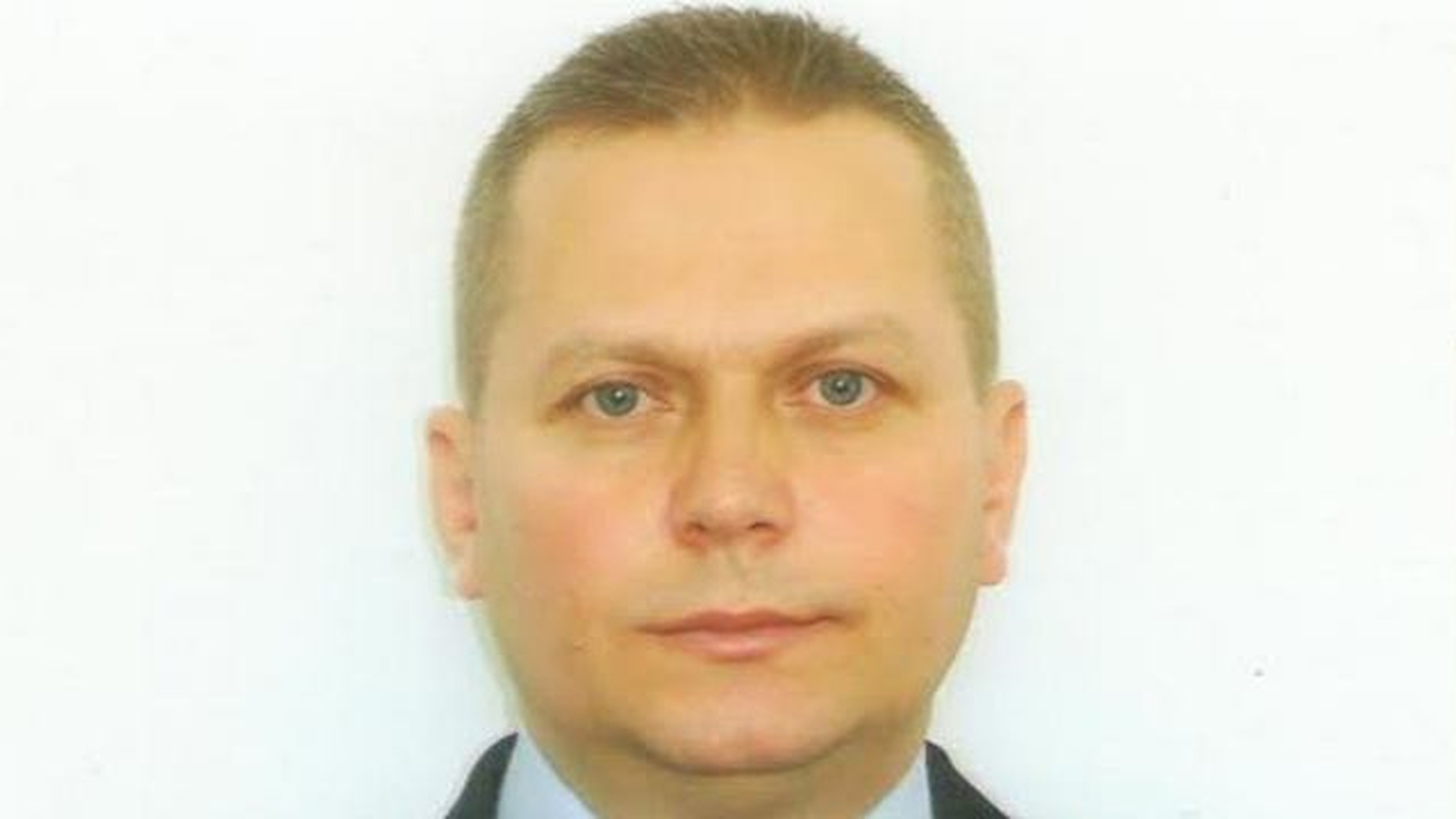 Povestea lui Ilie Pop, pompierul care s-a sinucis la majoratul fiului! Era distrus dupa divort!