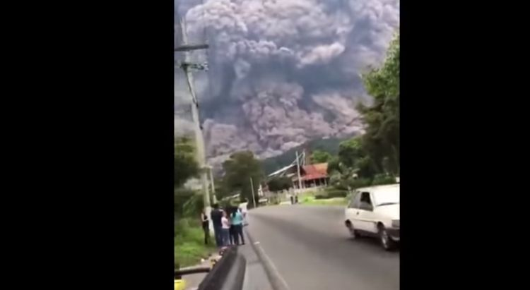 Imagini apocaliptice după erupția vulcanului Fuego din Guatemala. 25 de oameni au murit