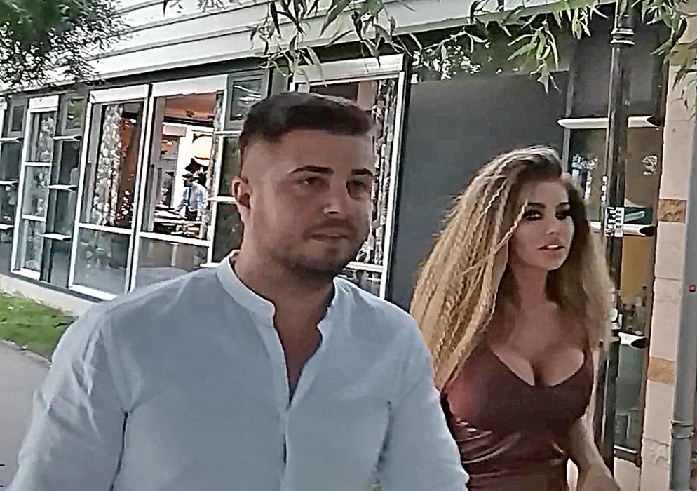Roxana Vașniuc, apariție răvășitoare în parc
