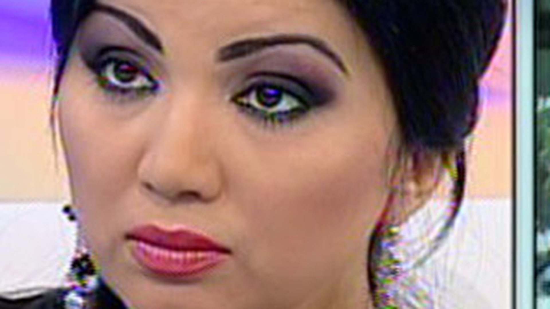 Adriana Bahmuteanu, cu lacrimi in ochi: "Silviu Prigoana il articula pe Maximus cu lingura de la pantofi! Am fost o cretina ca nu mi-am dat seama prin ce suferinta trecea baiatul"
