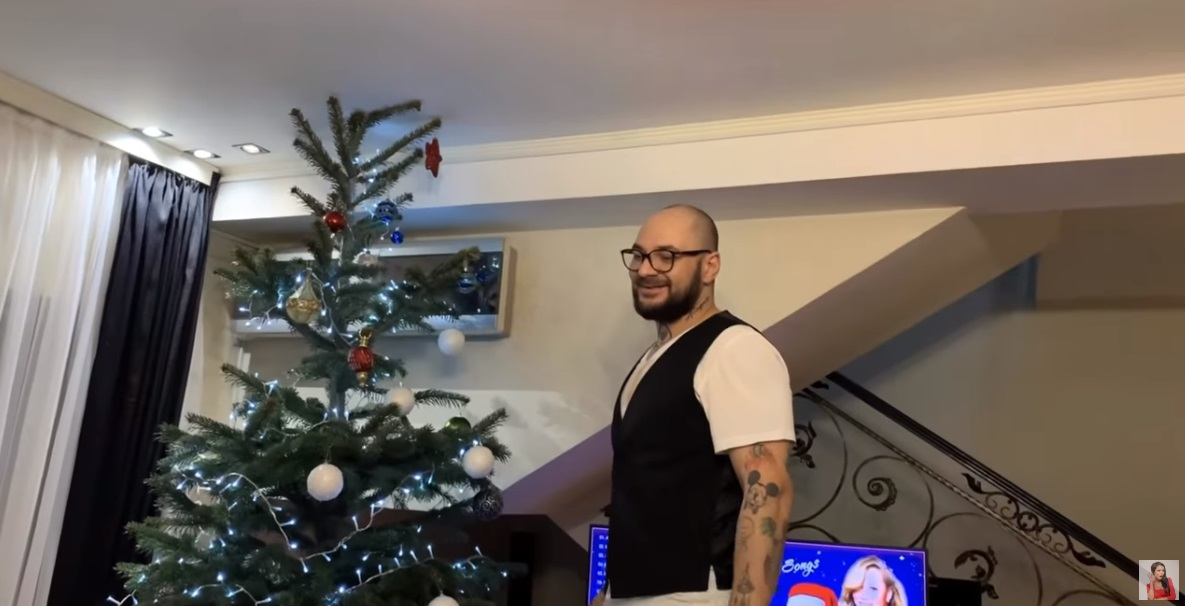 Andreea Mantea, replici înțepătoare pentru Cristi Mitrea de față cu fiul lor. Cum o alintă luptătorul de MMA pe vedeta de la Kanal D