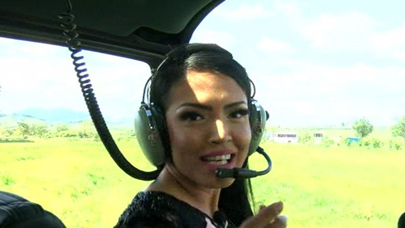 Andreea Mantea, aşa cum n-aţi mai văzut-o până acum! A îmbrăcat haine de acum 400 de ani!