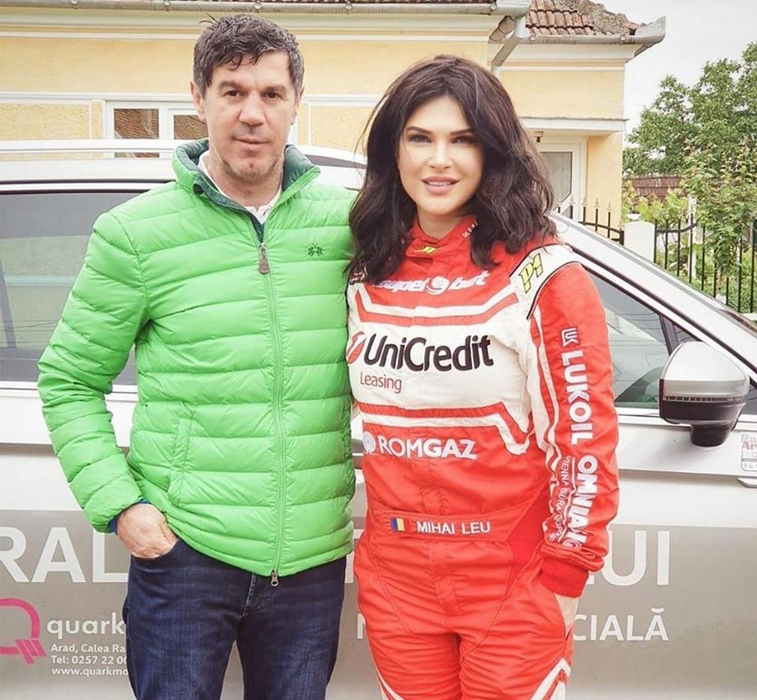 Prezentatoarea de la PRO TV a trăit senzații tari în acest început de weekend. A fost copilot pentru o zi!