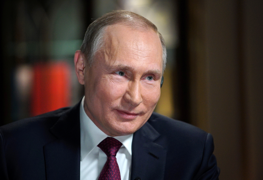Russian President Vladimir Putin attends an interview with NBC's journalist Megyn Kelly in Kaliningrad, Russia March 2, 2018. Picture taken March 2, 2018. Sputnik/Alexei Druzhinin/Kremlin via REUTERS ATTENTION EDITORS - THIS IMAGE WAS PROVIDED BY A THIRD PARTY. - RC1242BB4A70