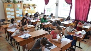 Reguli stricte la Evaluarea Națională 2019. Ce nu au voie să facă elevii în sala de examen