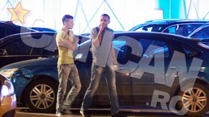 Viata batausului Alexandrei Stan a reintrat in normal. Marcel Prodan bate cluburile de pe litoral si agata fete pe strada