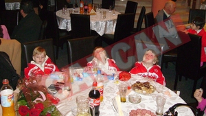 Tripletele din Aiud au fost sarbatorite la restaurant
