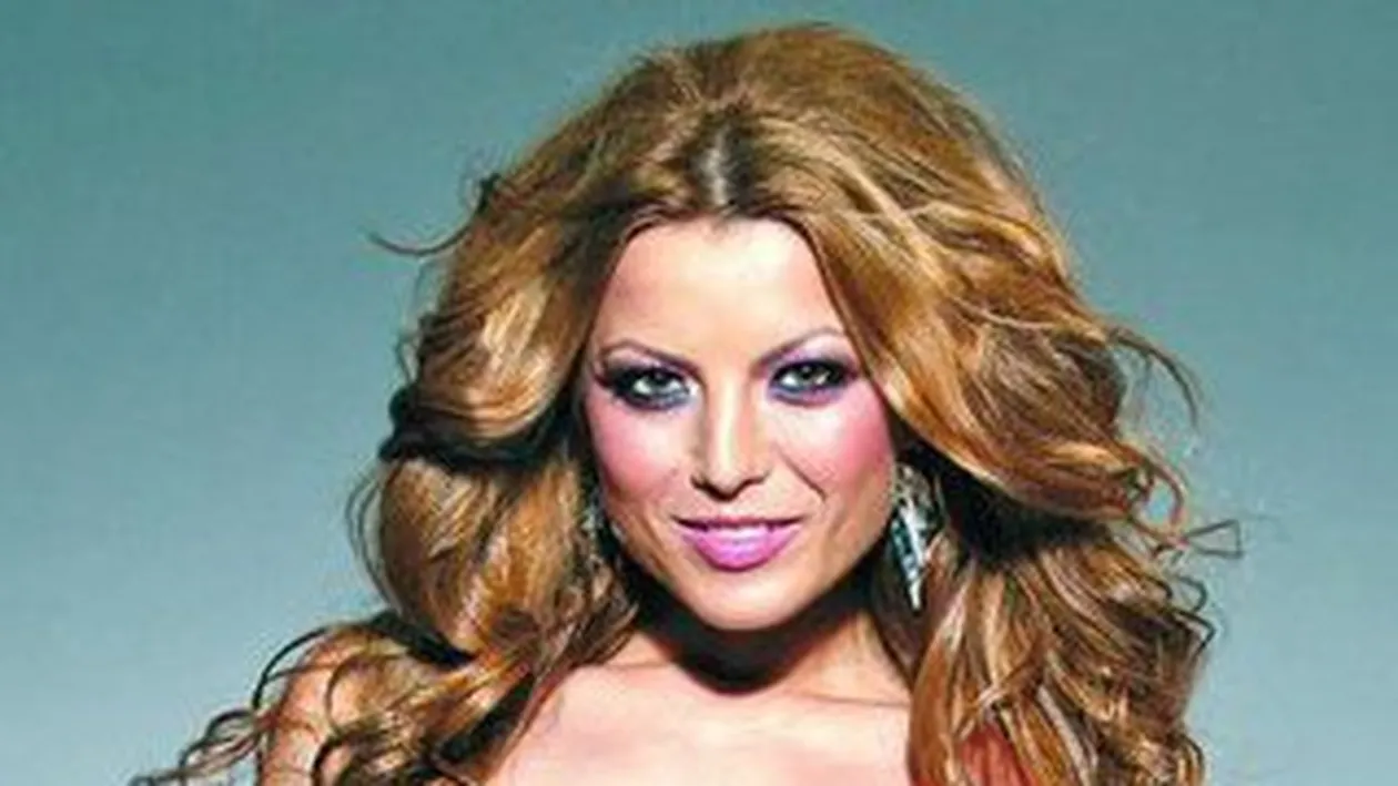 Vrea sa faca scenografie