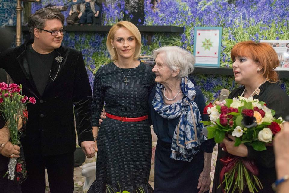 Fuego, surpriză compleșitoare pentru „doamna Centenar”. Sărbătorita a plâns: „Mi-a mărturisit ca nu simte povara timpului”