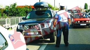 Oprit cu ajutorul paparazzilor CANCAN