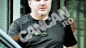 A plecat la Liverpool pentru a lua lucrurile fiului sau si a sta de vorba cu cei care l-au cunoscut. Florin Calinescu reconstituie ultimele luni din viata lui Luca