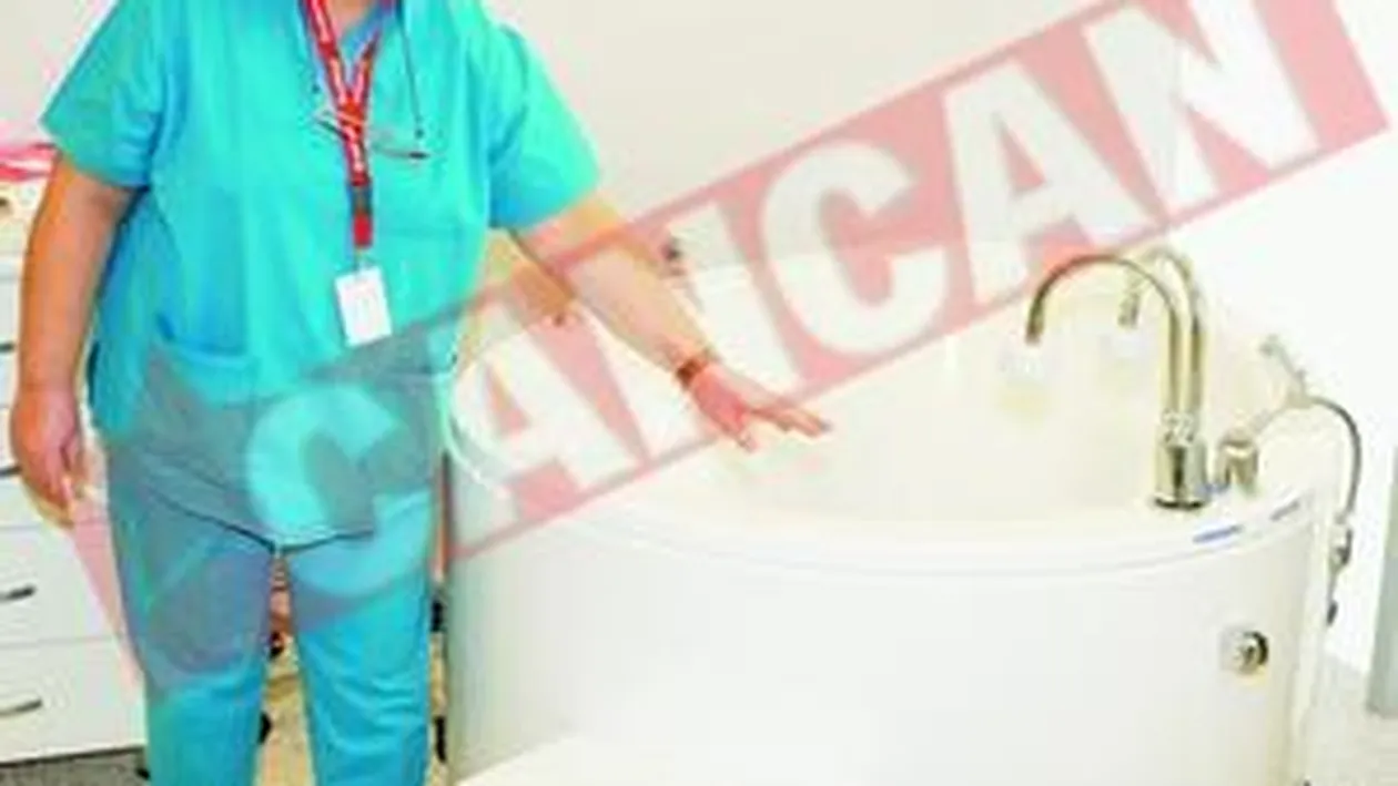 Gravidele cu dare de mana pot naste in jacuzzi