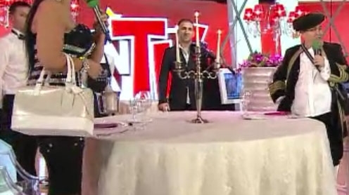 Guţă şi-a cerut scuze de la Narcisa cu o geantă şi o brăţară de mii de euro! Uite cum au luat cina de Valentine's Day