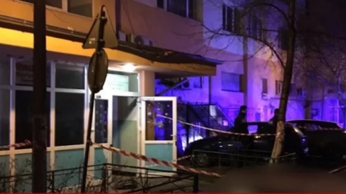Sinucidere sau crimă? Un bărbat din București a murit după ce a căzut în gol de la etajul opt