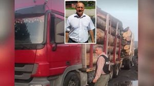 Un primar din Argeș, prins de polițiști la volanul unui camion cu lemne furate. Ce explicații a oferit în fața oamenilor legii