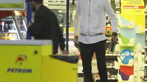 EXCLUSIV. A ”jucat în nocturnă” înaintea meciului din Liga I… Cunoscutul fotbalist şi-a făcut ”plinul” de bere la 1 noaptea!