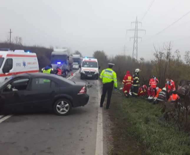 Soțul unei asistente de la Ambulanța Vaslui, mort într-un accident. Colegii femeii l-au găsit pe bărbat: ”Suntem alături de ea în aceste momente cumplite”
