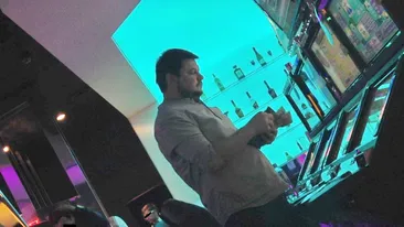 Nu a mai avut de ce sa rada! Bobonete isi da talente: baga, joaca, dar tot pierde!