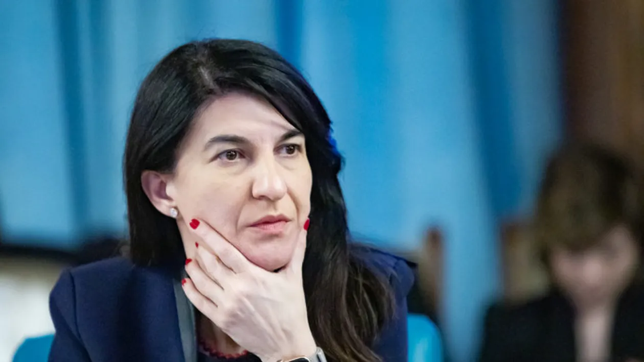 Zile libere plătite pentru unul dintre părinți! Anunțul de ultimă oră făcut de Ministrul Muncii