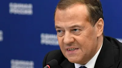 „Al Treilea Război Mondial poate izbucni în orice moment”, susține nervos Medvedev