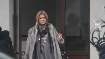 A anulat nunta desi facusera invitatiile si acum asteapta un copil de la alta! Ce politician traieste o telenovela incredibila