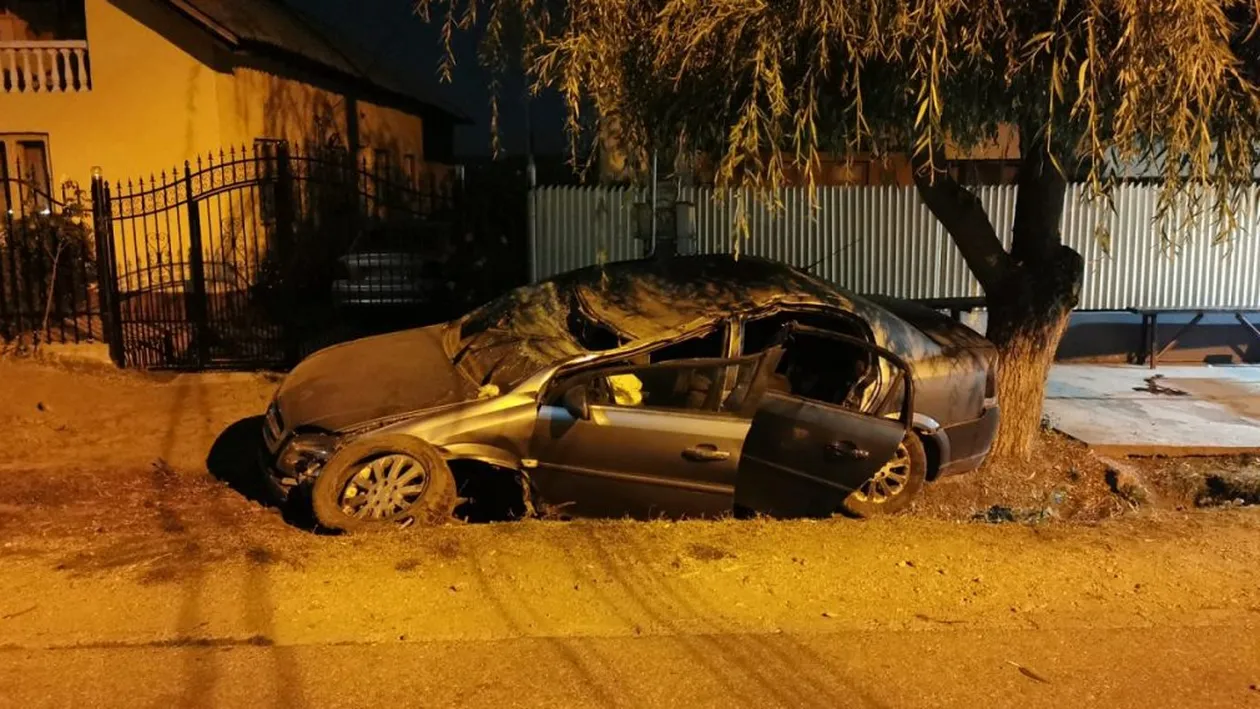 Un tânăr a murit într-un accident violent produs în Argeș. Ce au descoperit polițiștii când au ajuns la fața locului