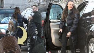 Bat clopote de nuntă în platoul emisiunii lui Capatos! Vika Jigulina & iubitul au decis să…