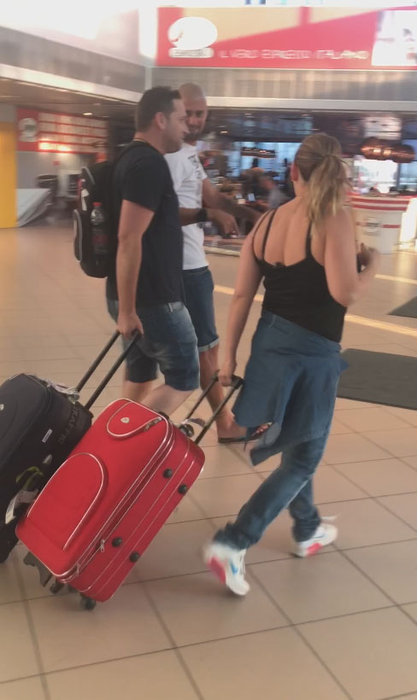 Gabi Tamaș l-a așteptat pe Oren Sterling la Aeroportul Otopeni