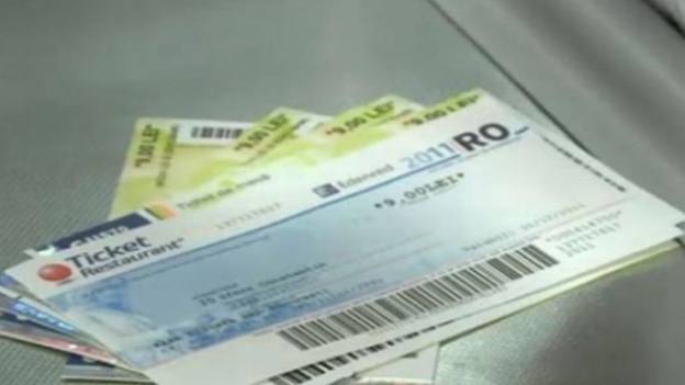 Anunțul făcute de ministrului interimar al Sănătății, Cseke Attila! Termenul pentru ridicarea tichetelor de masă după vaccinare a fost prelungit