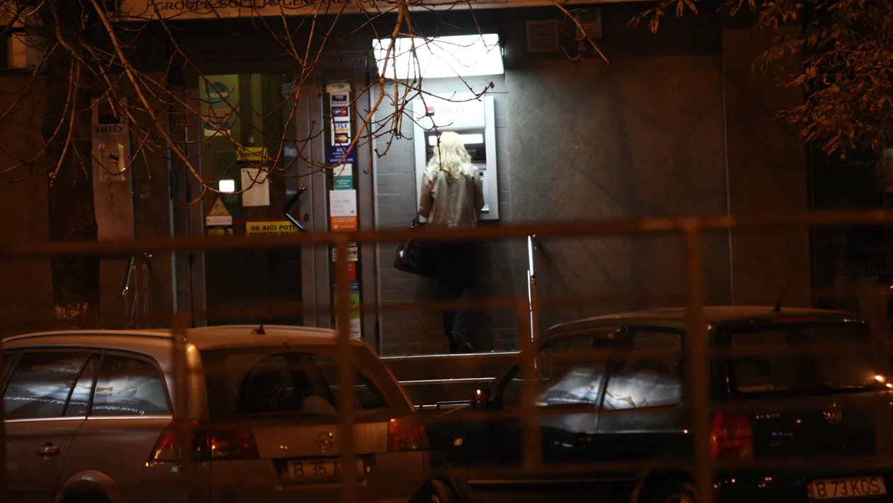 Oprire de urgenta la miez de noapte. Vezi ce a facut Iulia Vantur singura, in mijlocul Bucurestiului