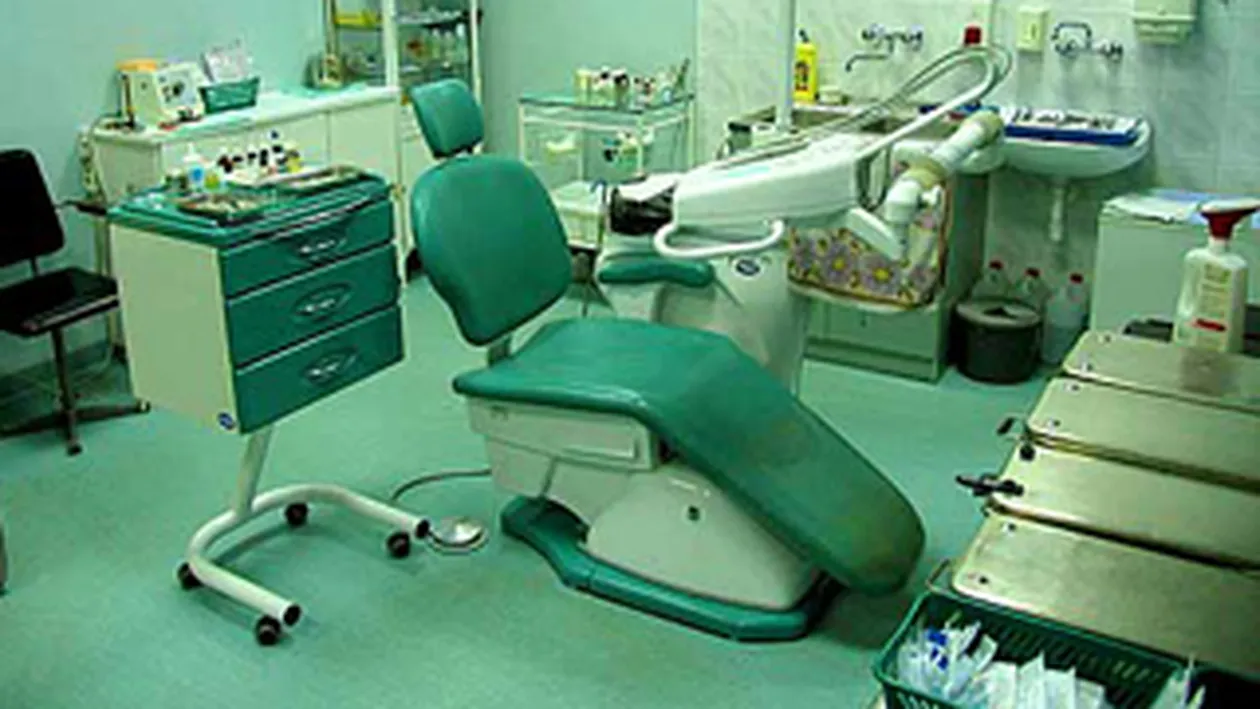 S-a imbatat de frica dentistului! A condus automobilul si a avariat cinci masini!