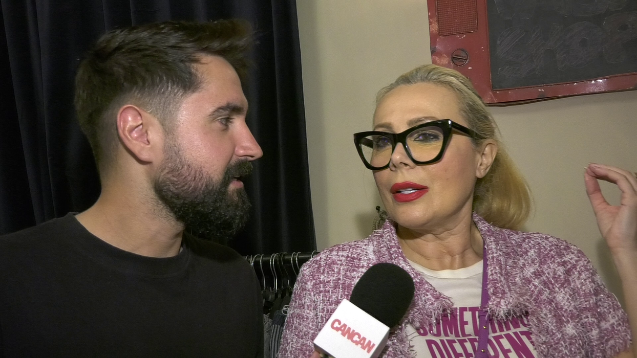 Dana Săvuică: "Femeia modernă, cea care se dorește a fi egală cu bărbatul a lăsat cratița deoparte, a luat hățurile în mână, ea conduce acum totul, inclusiv aduce banii acasă!" (Foto: captură video)