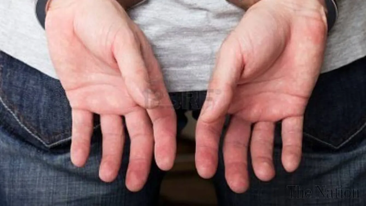 INCREDIBIL! Politistii au arestat-o la 37 de ani dupa ce a evadat! N-ai sa ghicesti ce a dat-o de gol