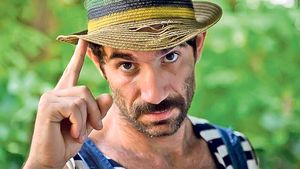 Am aflat ce datorii la întreţinere a strâns Toma Cuzin! Firicel şi soţia, daţi în judecată de vecini înainte de Florii!