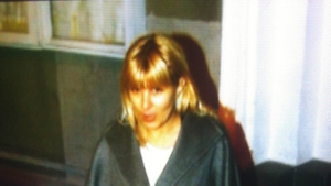 ULTIMA ORA! Elena Udrea a parasit celula de la Politia Capitalei! Este plasata in arest la domiciliu!