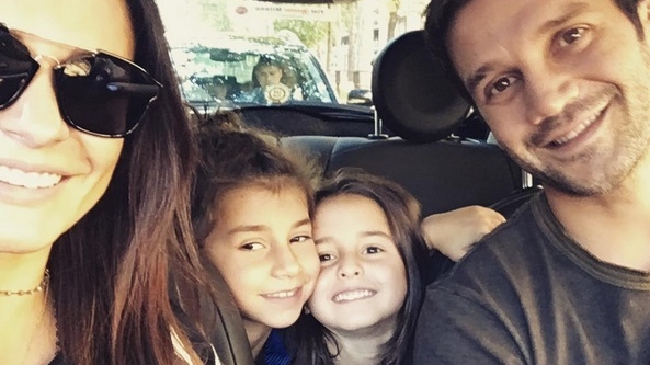 Anastasia, fiica lui Cristian Chivu, bolnavă! Adelina a făcut publică prima imagine cu fetiţa după ce a scăpat de suferinţă