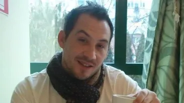 Atitudine indoielnica a lui Stefan Stan! Cand toti il cred in spital, el isi face de cap cu o bruneta prin Militari!