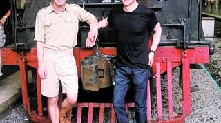 Figurantii din noua pelicula a lui Colin Firth, tinuti fara apa si mancare 13 ore! Sclavi pe platourile de filmare
