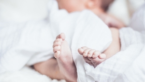 Au devenit părinți la 9 luni de când s-au căsătorit! Vedetele din România sunt în extaz: au o fetiță