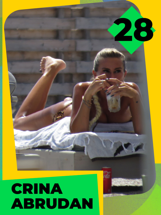 TOP 30 sexy vedete care au făcut show cu frișcă și cu înghețată! Antonia, Delia și Babs nu s-au putut abține! Avem 100 de fotografii de colecție!