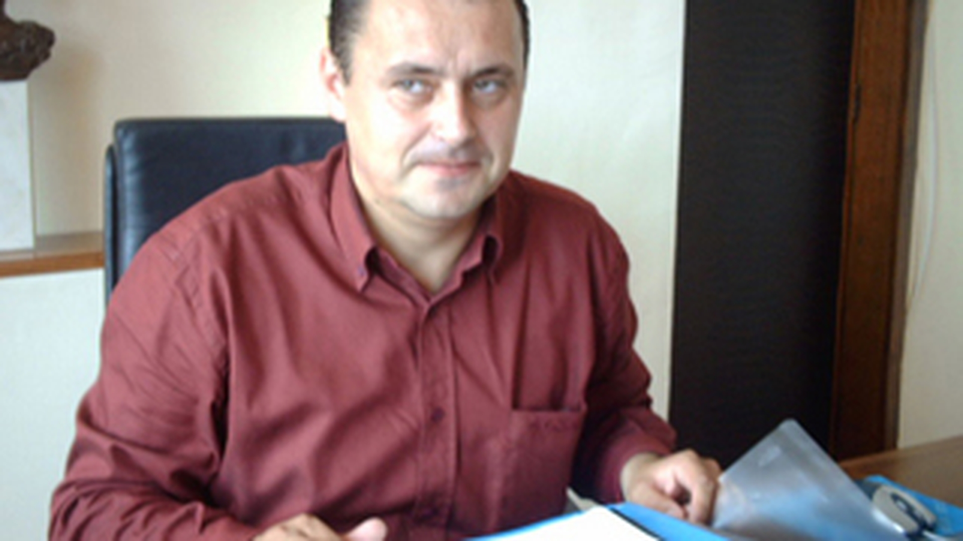 Primarul Ploiestiului, Andrei Volosevici, vrea o dezbatere publica pentru soarta cainilor comunitari! "Impreuna putem lua o decizie, in cunostinta de cauza si din punct de vedere financiar"