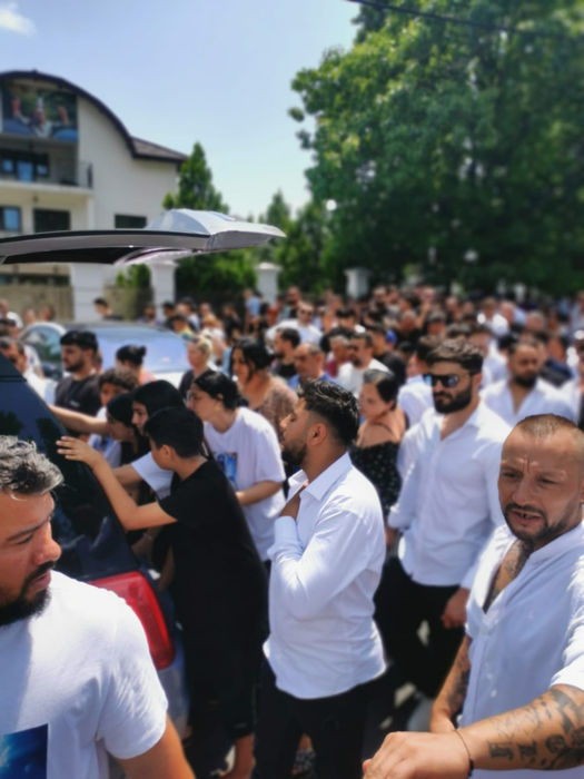 Ciprian Pian, condus pe ultimul drum! Imaginile durerii în 100 de fotografii