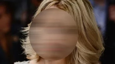 Detaliul incredibil care s-a vazut intr-o fotografie postata de o vedeta: A aparut mana unei fantome in poza cu fiul meu