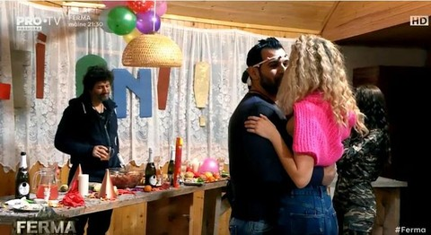 Raluca Podea dă de pământ cu fostul iubit, Florin Pastramă, aflat la „Ferma”